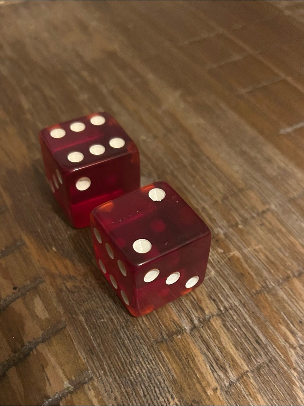 2 Vintage 1.25” Red Translucent Jumbo Dice - (Box Appears To Be Original) - Picture 7 of 9